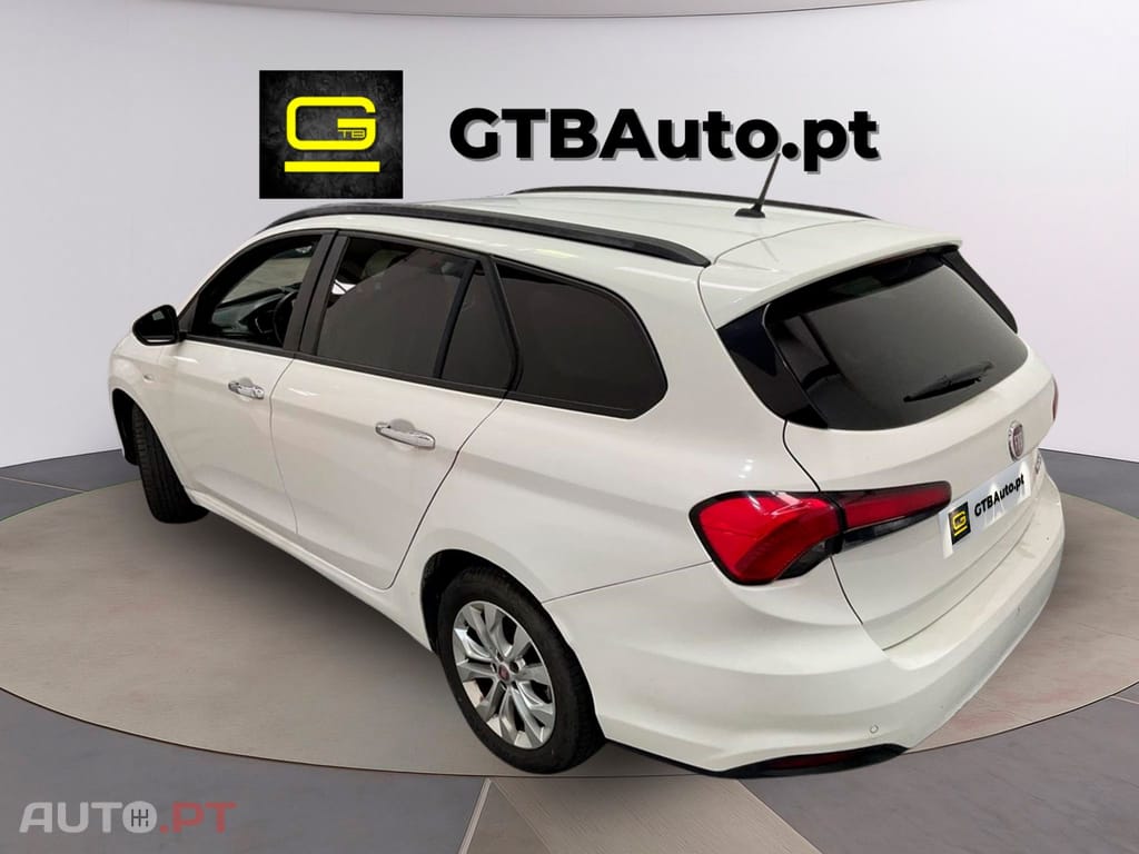 Fiat Tipo 1.3 M-Jet Lounge