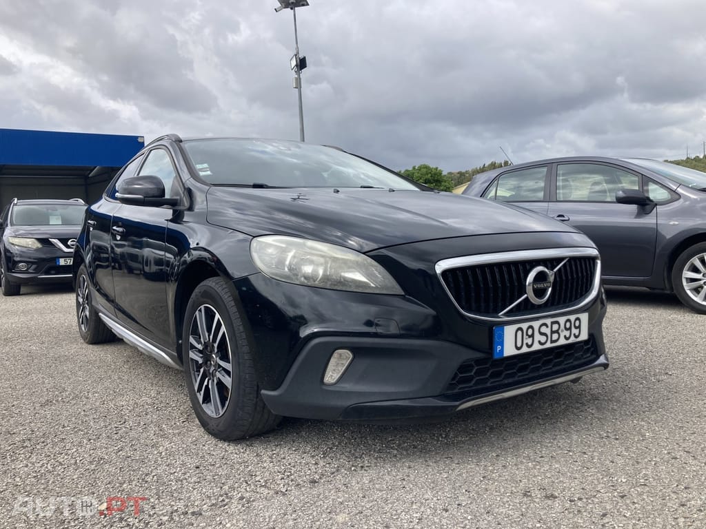 Volvo V40 Cross Country 2.0 D2 Momentum