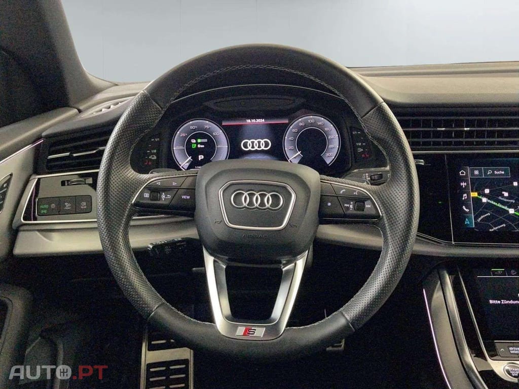 Audi Q8 55 TFSIe qu. S line