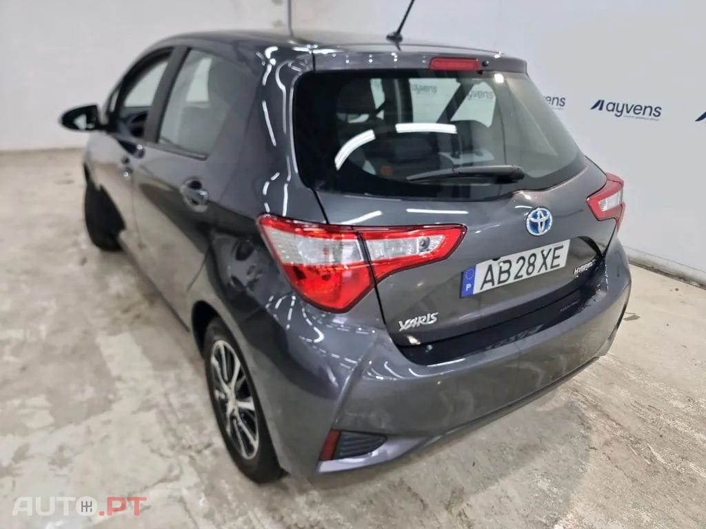 Toyota Yaris 1.5 HSD Comfort