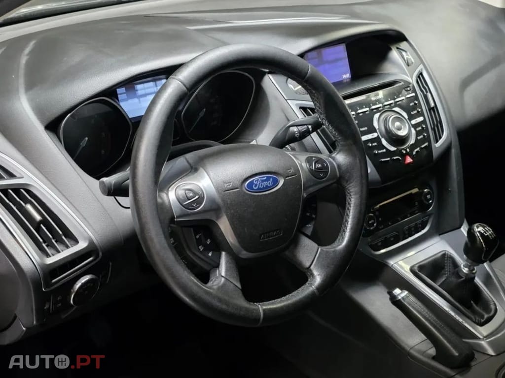 Ford Focus SW 1.6 TDCi DPF Titanium