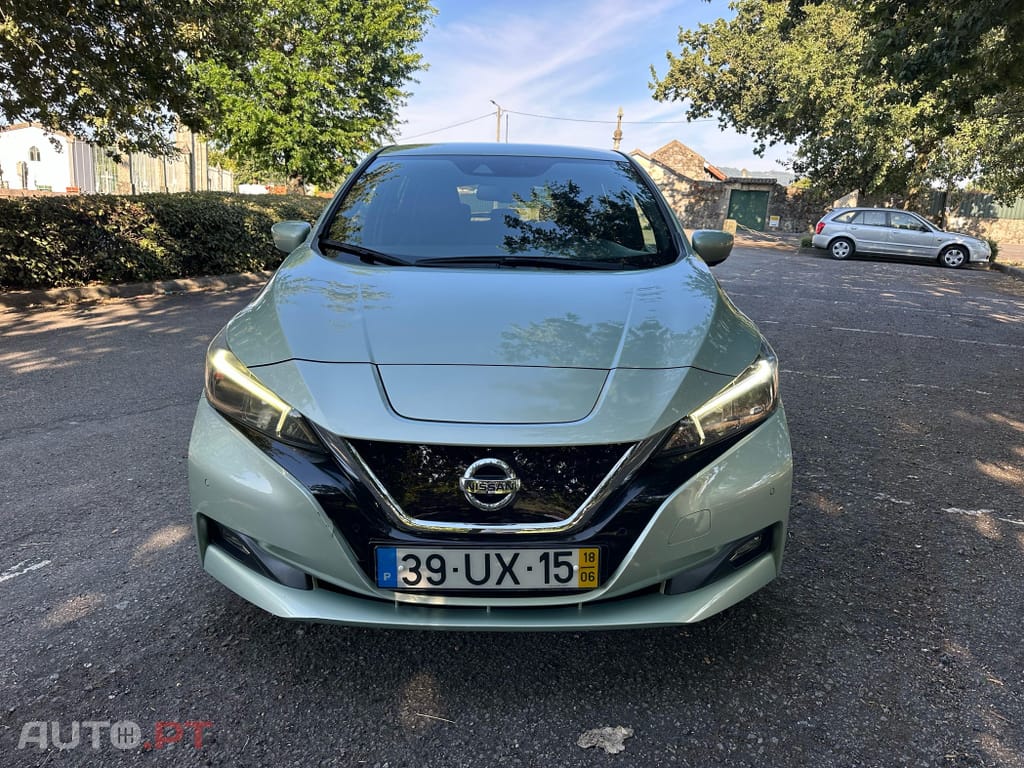 Nissan Leaf Tekna ProPilot Park