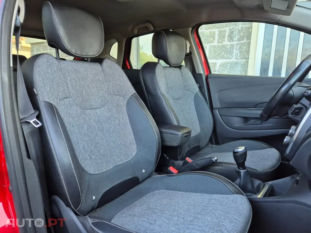 Renault Captur 0.9 TCE Exclusive