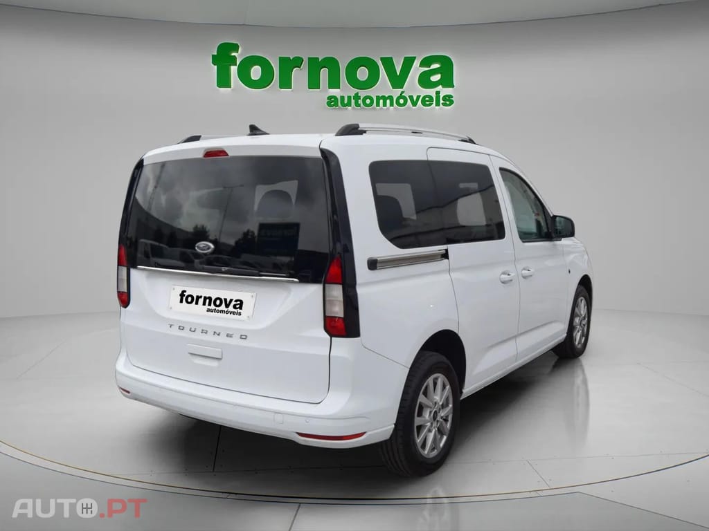 Ford Tourneo 2.0 TDCi Titanium 5 lugares