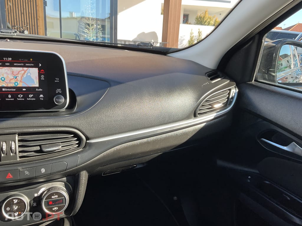 Fiat Tipo 1.3 M-Jet Lounge