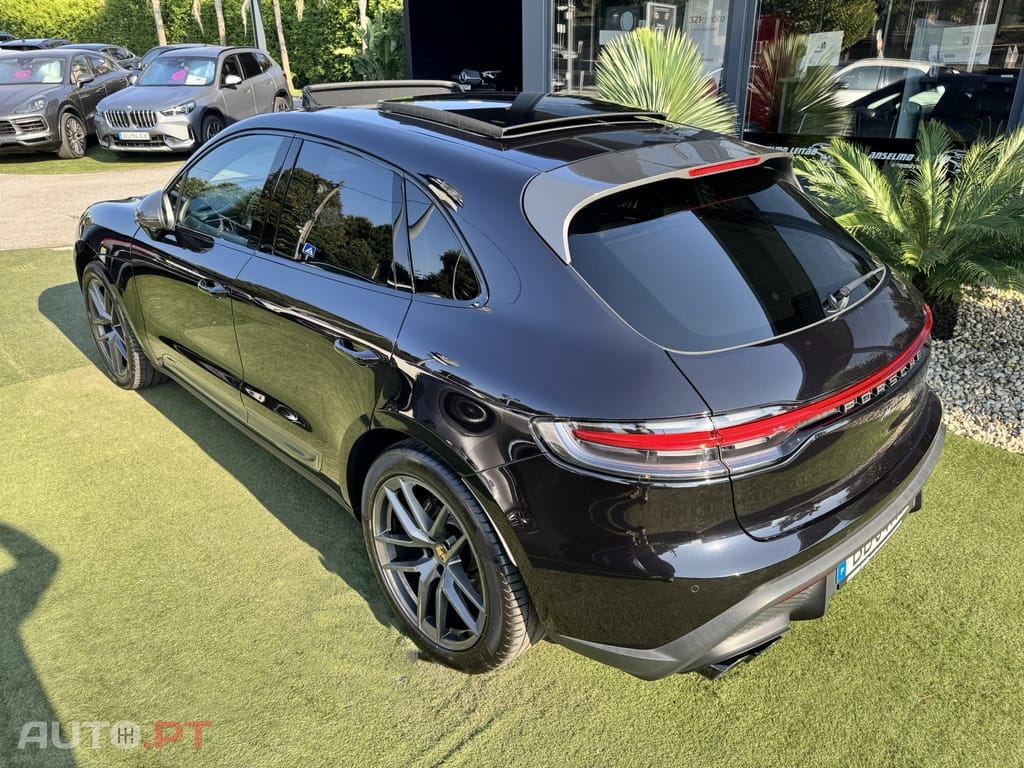 Porsche Macan T