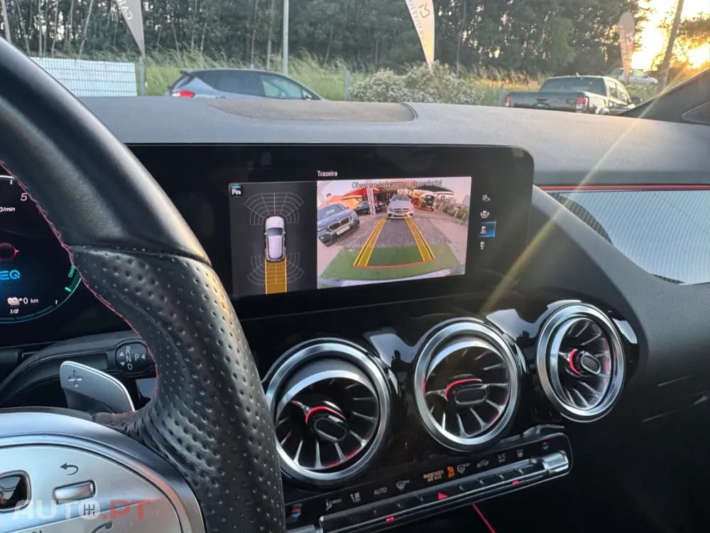 Mercedes-Benz GLA 250 e AMG Line