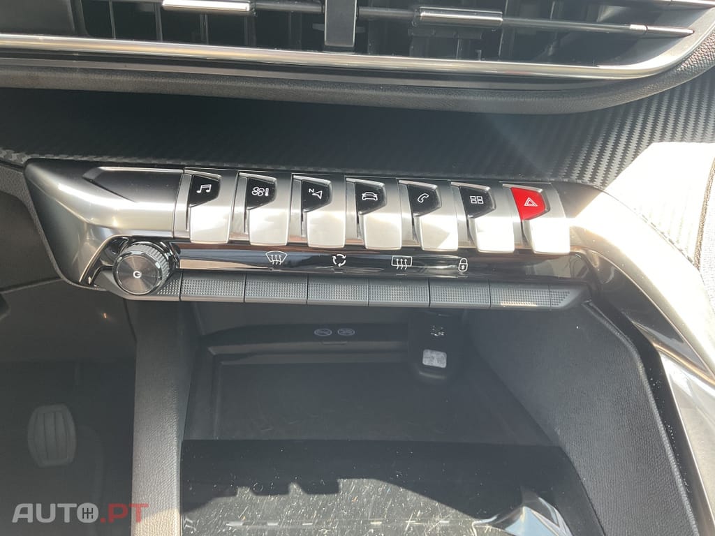 Peugeot 5008 1.5 BlueHDi Allure