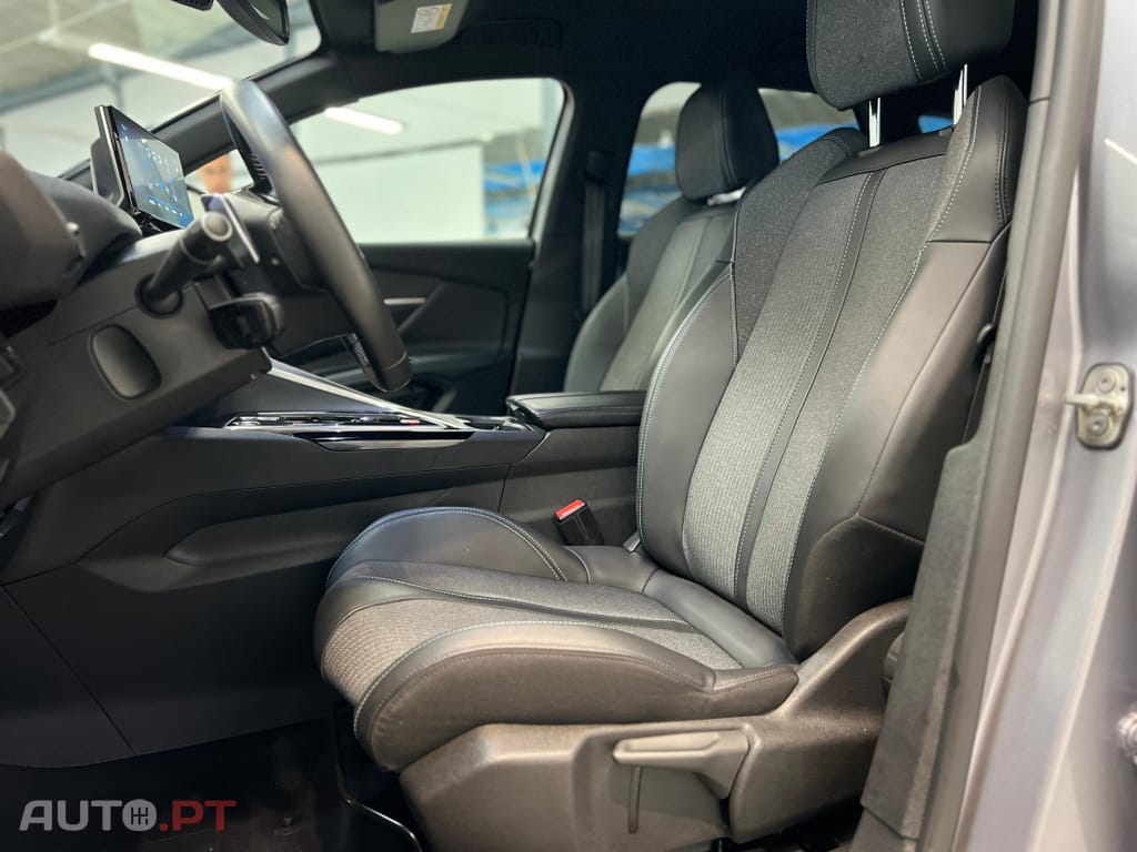 Peugeot 3008 1.2 PureTech Allure Pack EAT8