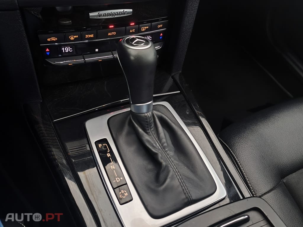 Mercedes-Benz E 250 BlueTEC Avantgarde Auto.