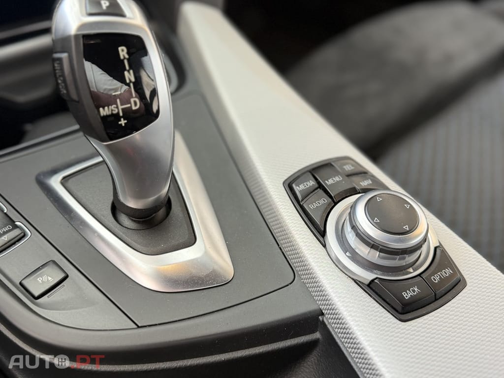 BMW 318 d Touring Auto Pack M