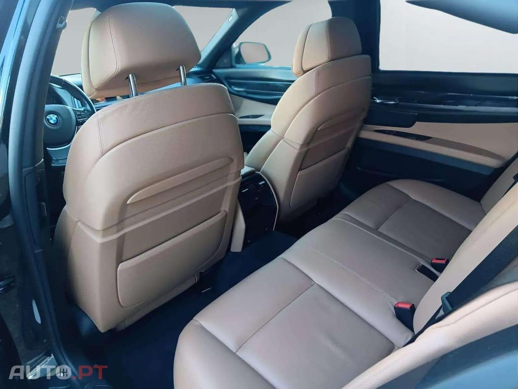 BMW 730 D LUXURY