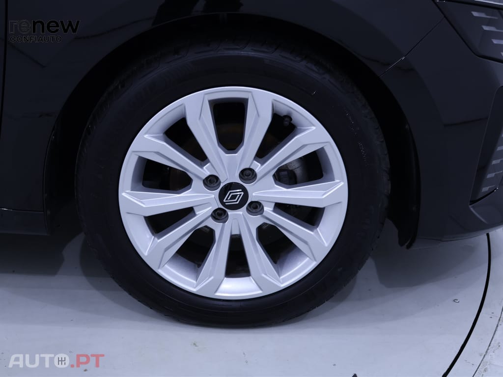 Renault Clio 1.0 Tce Evolution Bi-fuel — fotografia 10