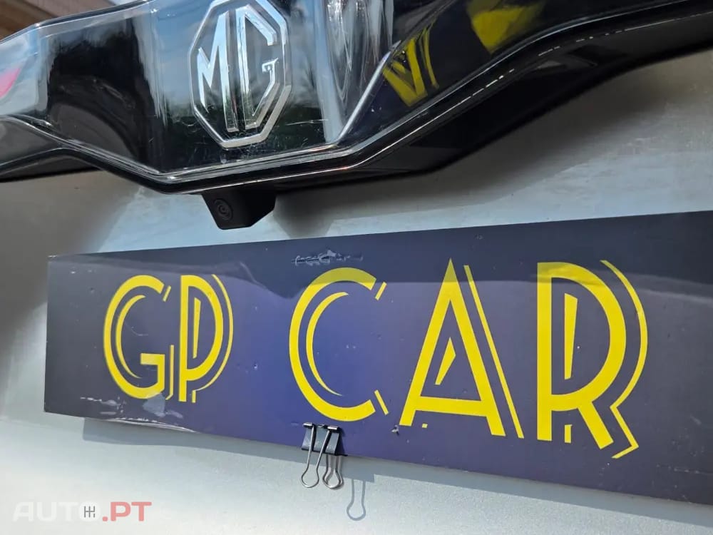 MG MG4 64 kWh Luxury