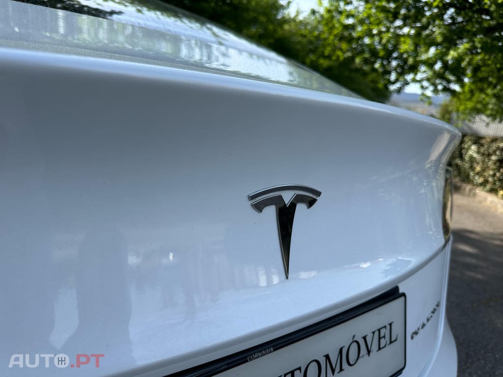 Tesla Model 3 Long Range Tração Integral