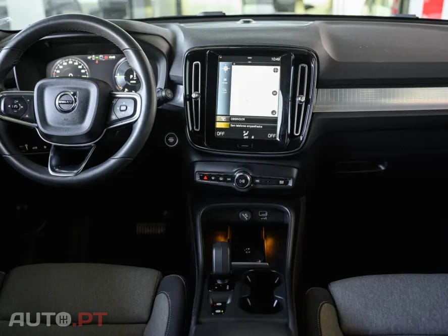 Volvo XC40 1.5 T4 PHEV Core