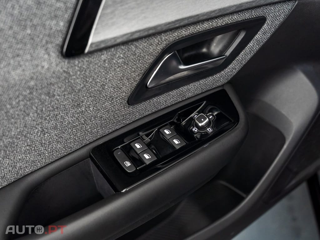 Citroen C5 X 1.6 Hybrid Feel Pack e-EAT8