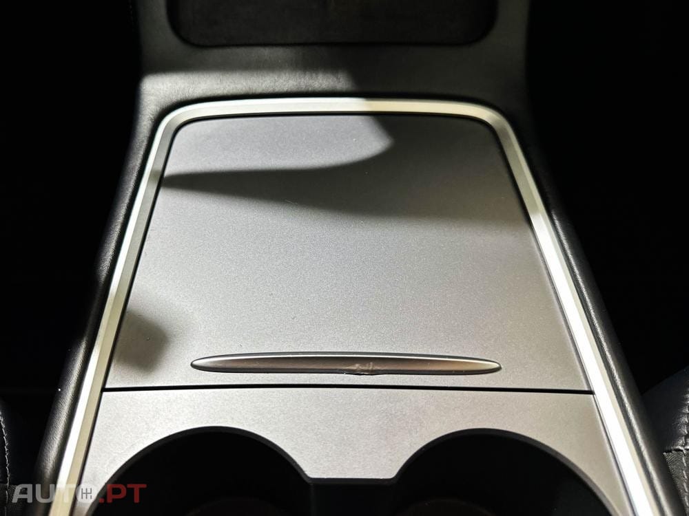 Tesla Model 3 Standard Range Plus RWD