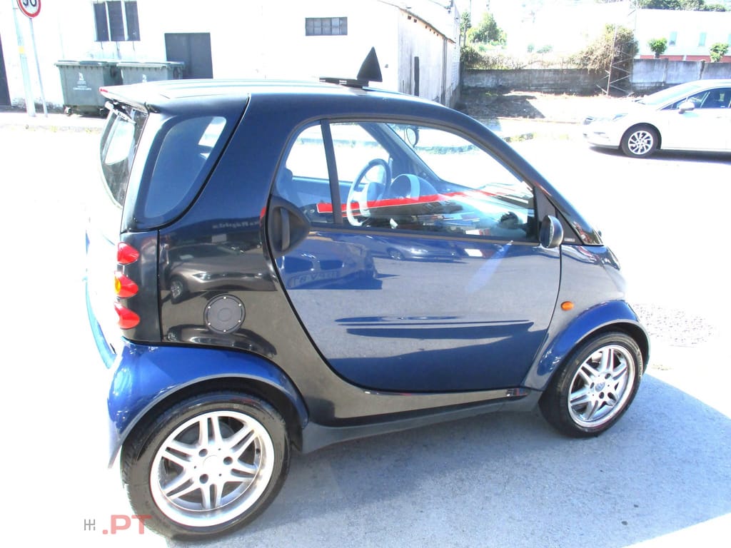 Smart ForTwo Pure 0.7 Gasolina  cx aut/sequencial- Nacional