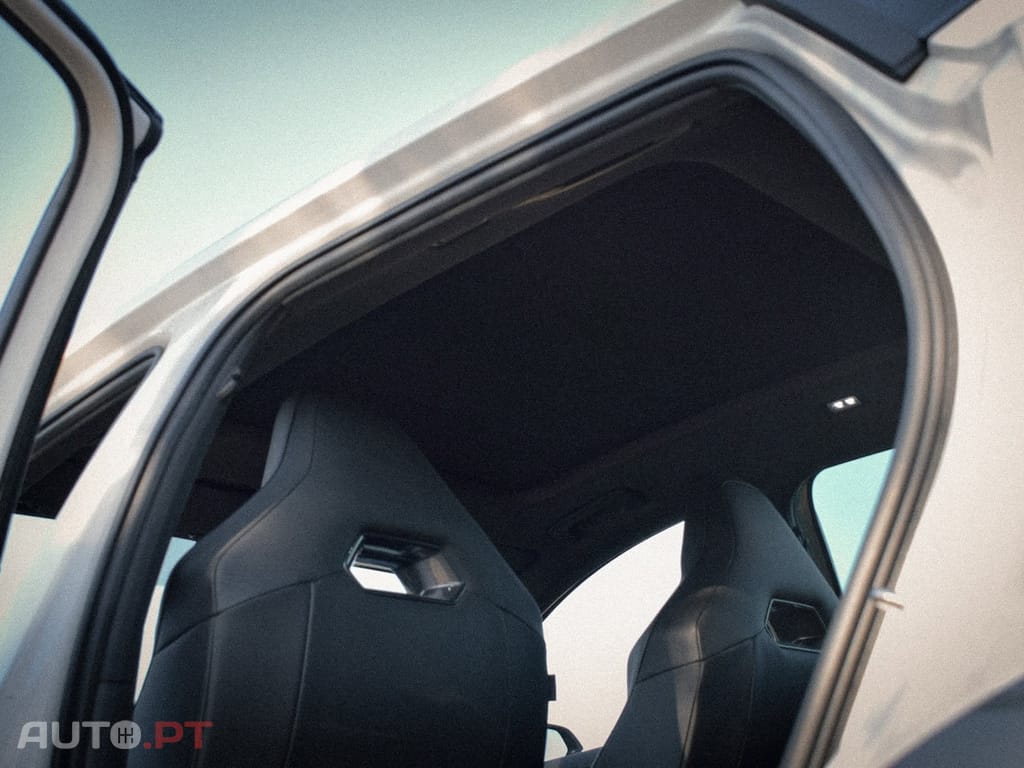 Cupra Formentor 1.4 Hybrid -Teto Panoramico e de abrir