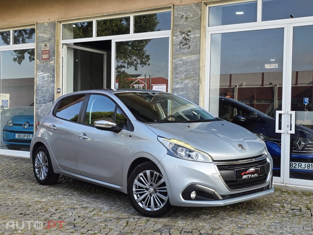 Peugeot 208 1.2 PureTech Style