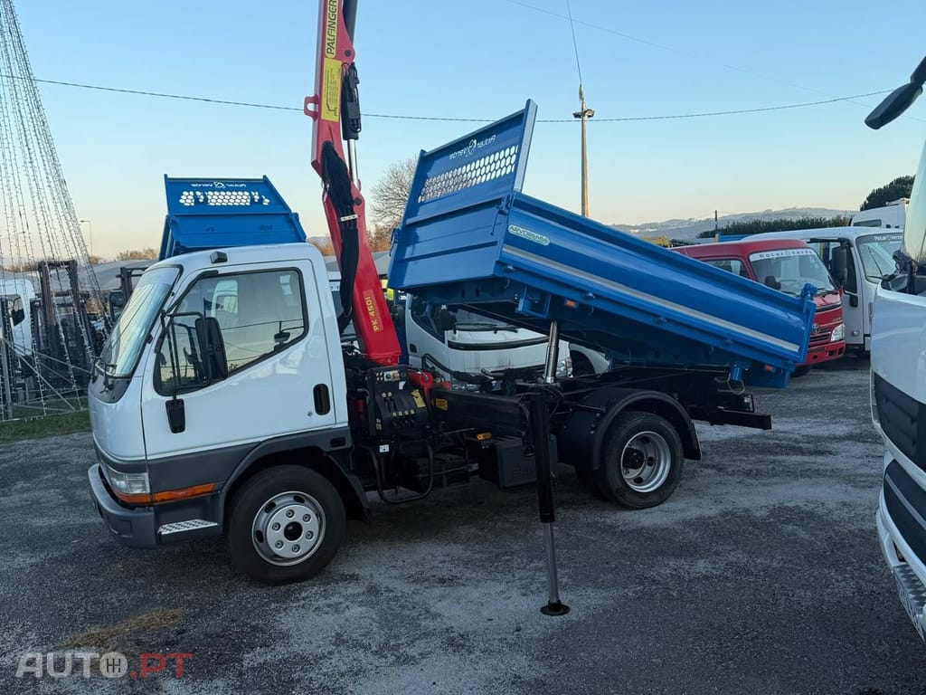 Mitsubishi Canter GRUA COM COMANDO + BASCULA
