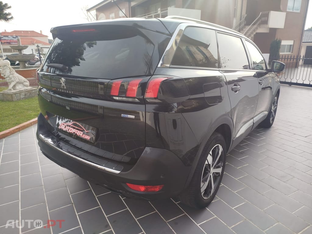 Peugeot 5008 1.2 PureTech Allure Grip Control