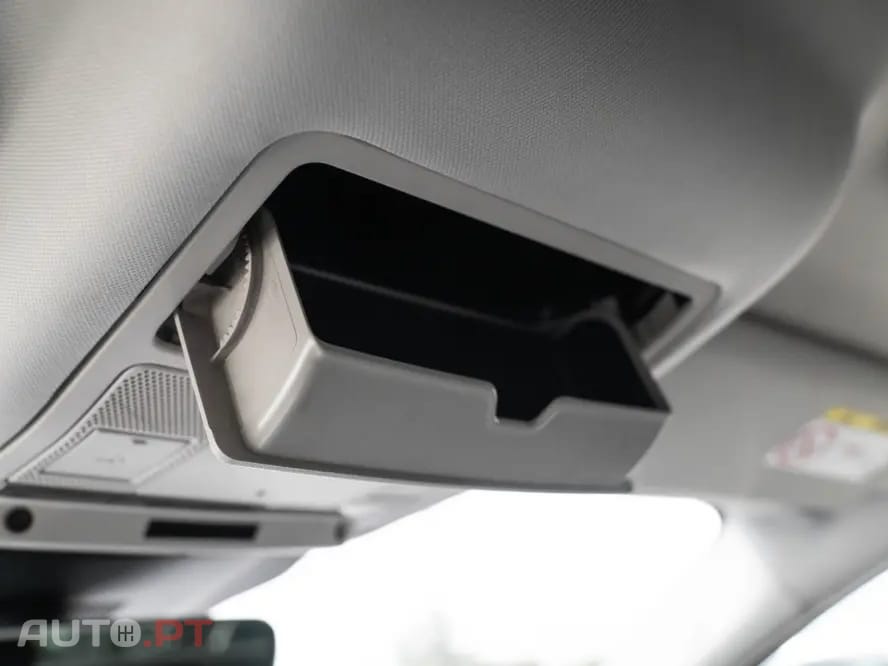 Jaguar I-Pace EV400 AWD SE