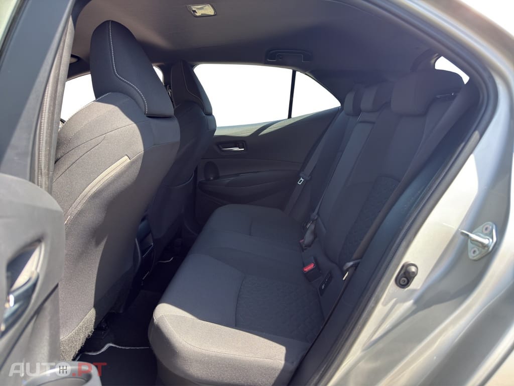 Toyota Corolla 1.8 Hybrid Comfort