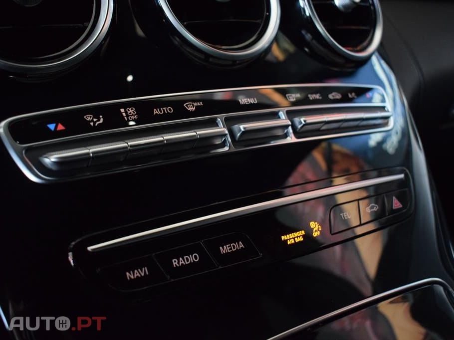 Mercedes-Benz C 300 d AMG Line