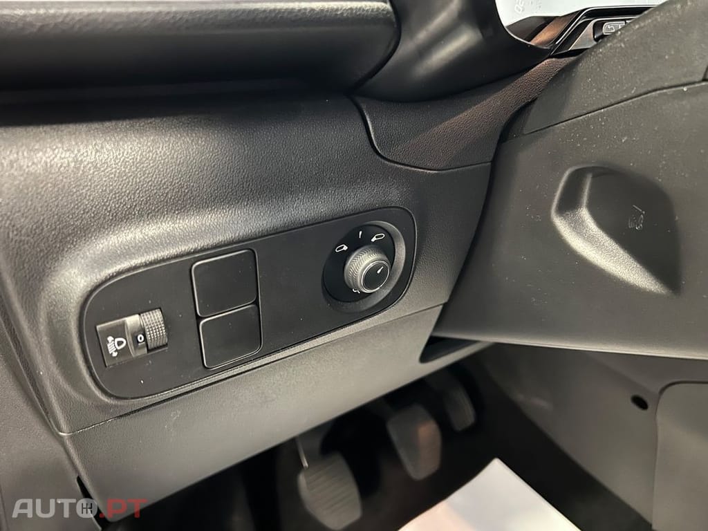 Citroen C3 Pure Tech S&S Shine Pack