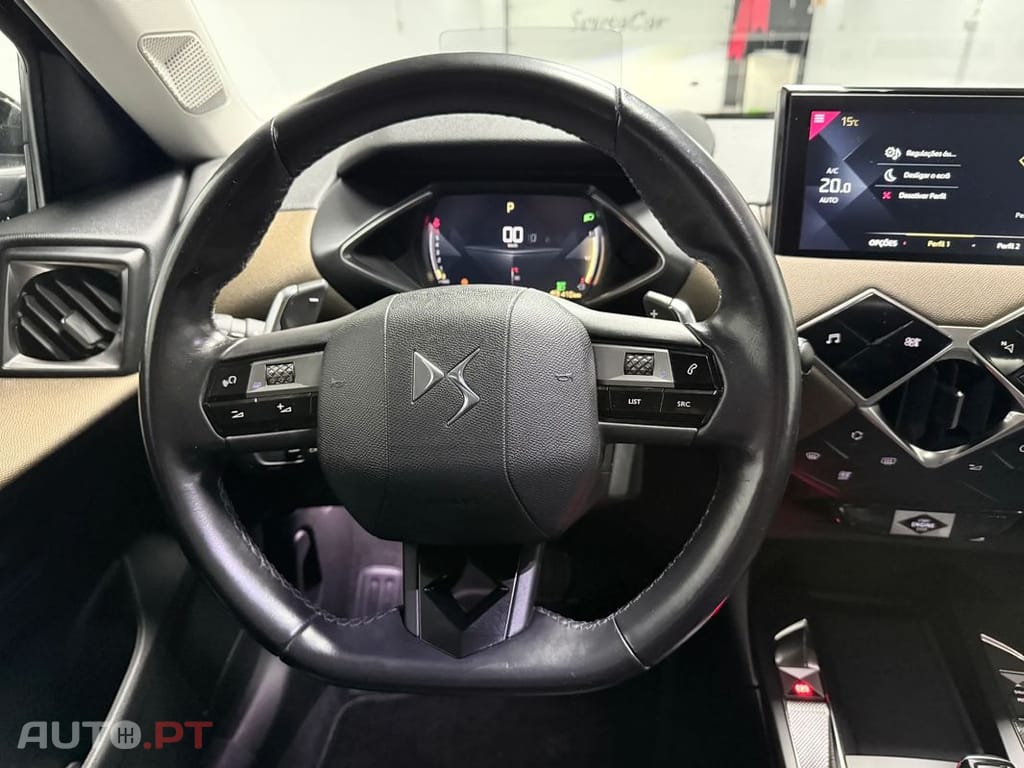 DS DS3 PureTech 130 Aut. PERFORMANCE LINE