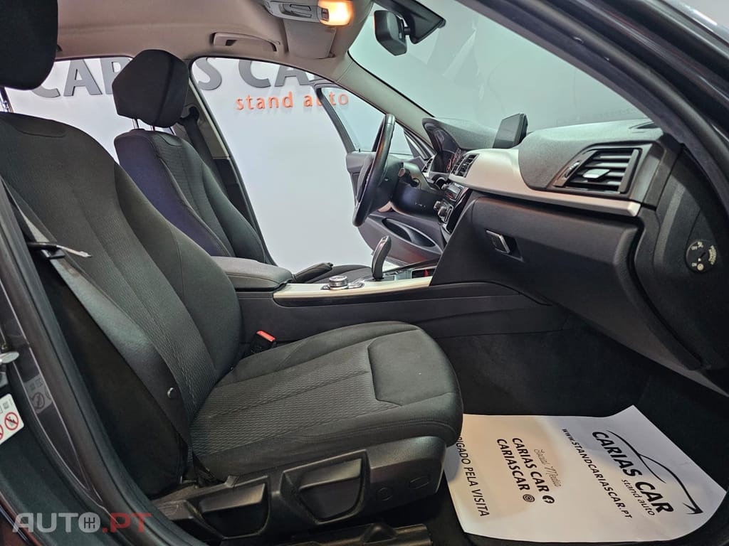 BMW 318 d Line Sport Auto
