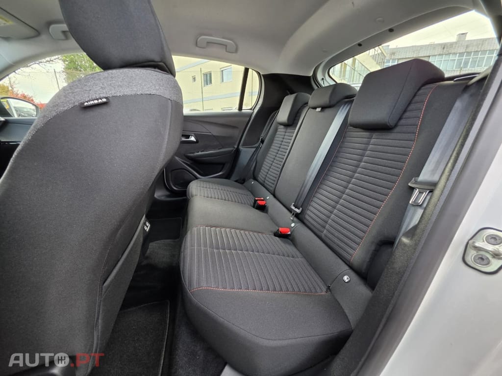 Peugeot E-208 50 kWh Active Pack