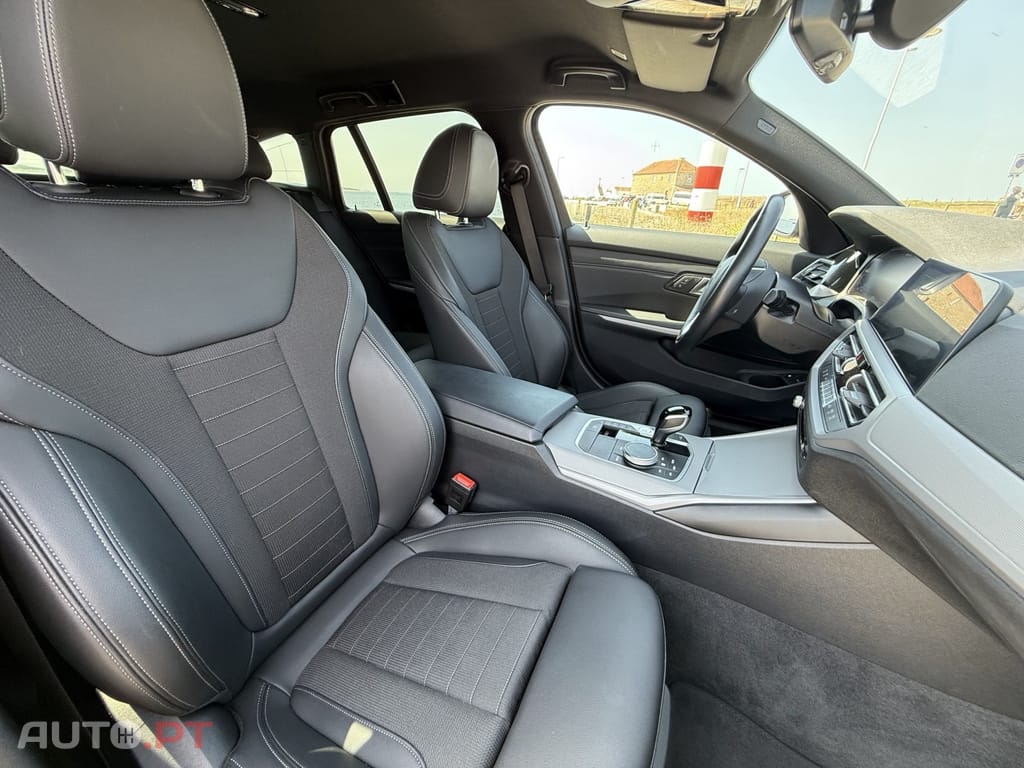 BMW 320 e Touring Line Sport Auto