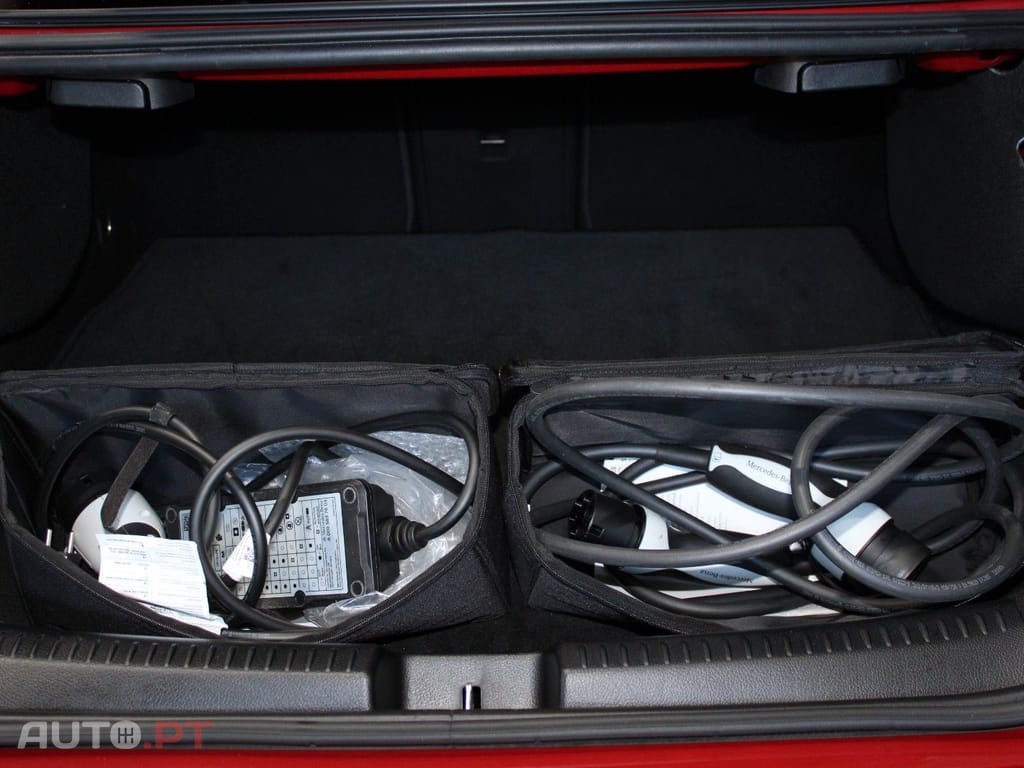 Mercedes-Benz CLA 250 e AMG 