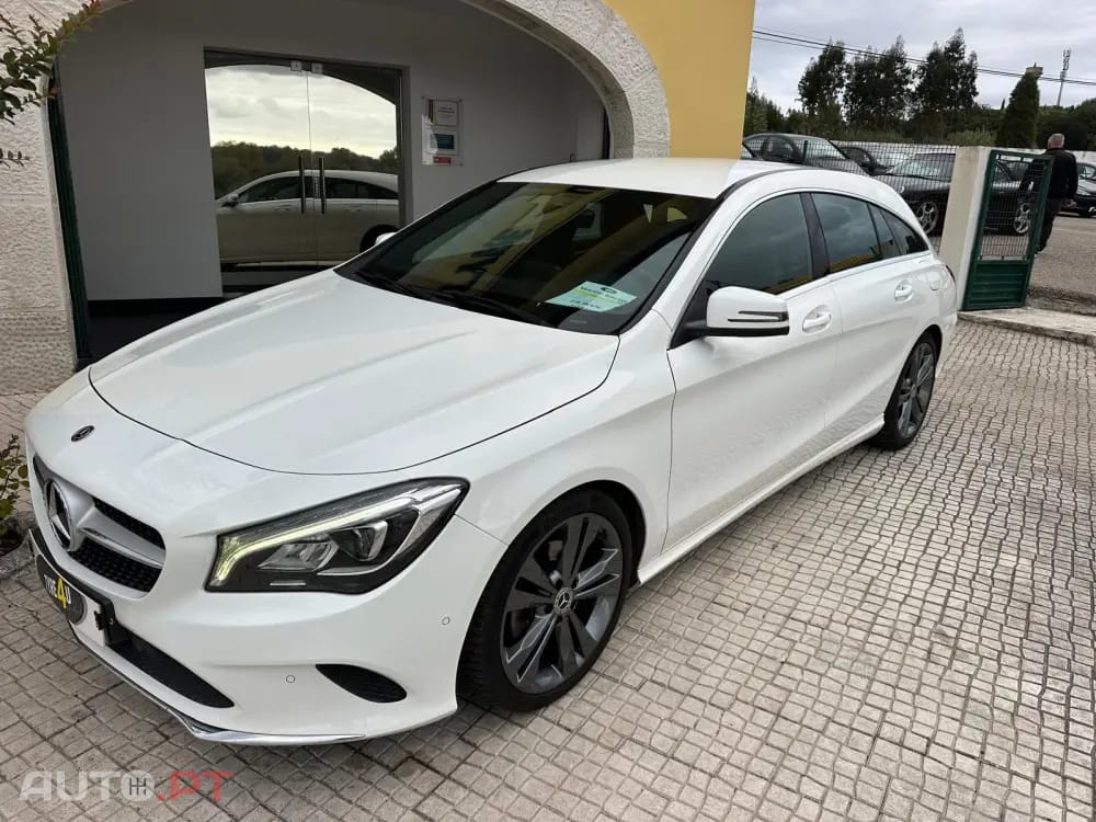 Mercedes-Benz CLA 180 d Shooting Brake Urban Aut.