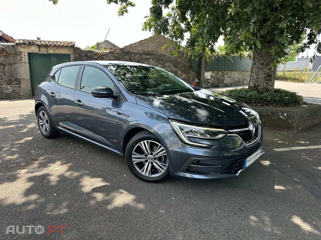 Renault Mégane 1.5 Blue dCi Intens EDC