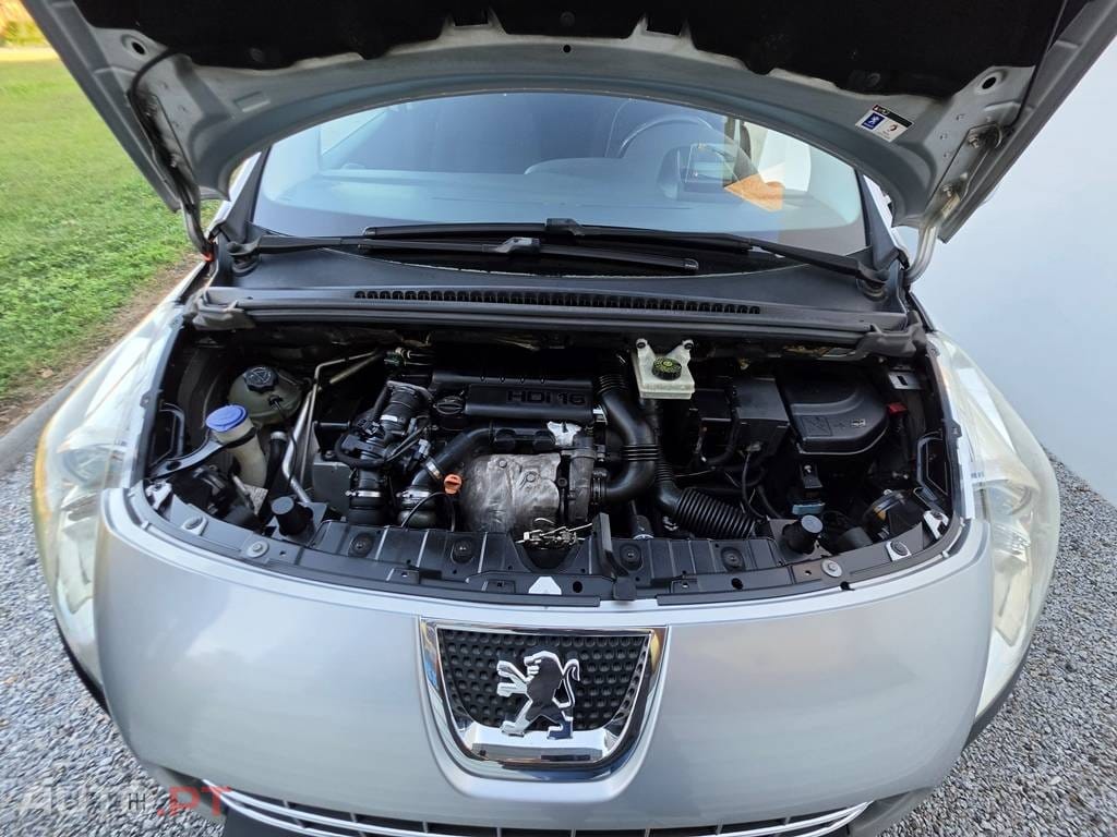 Peugeot 3008 1.6 HDi Executive