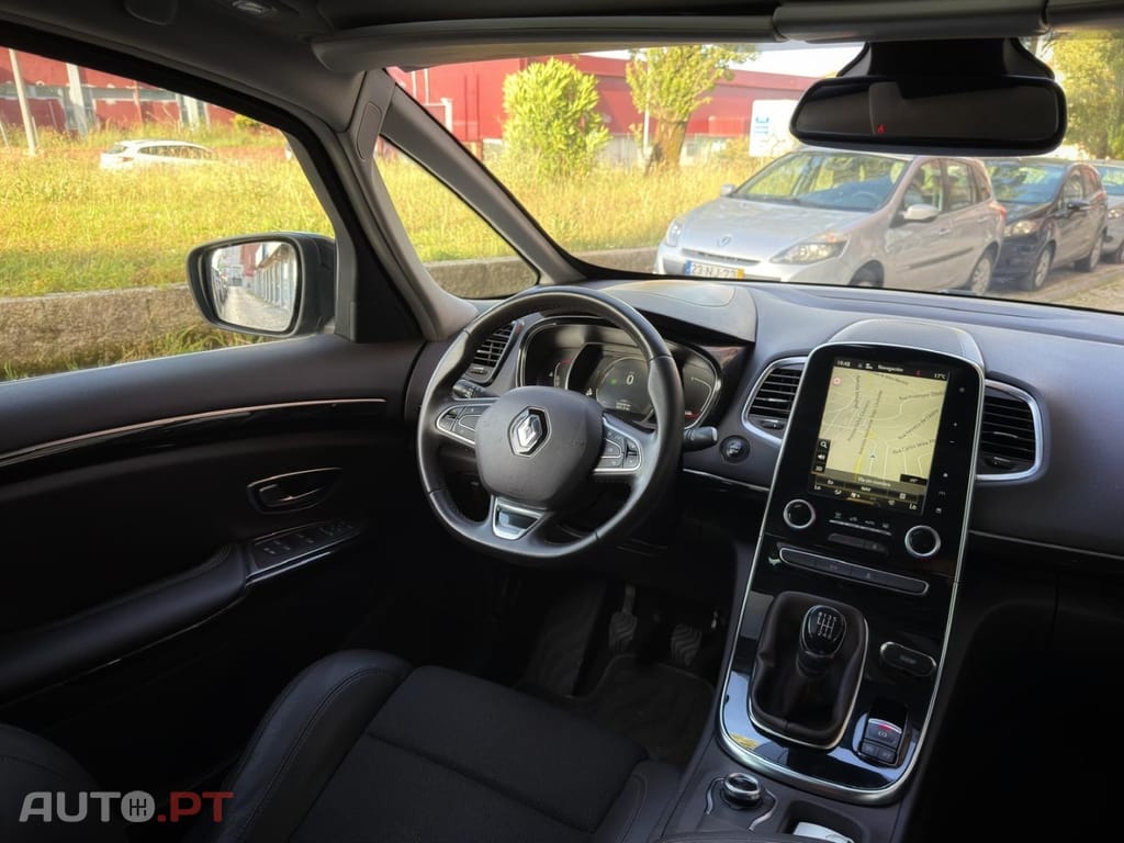 Renault Espace 1.6 dCi Zen