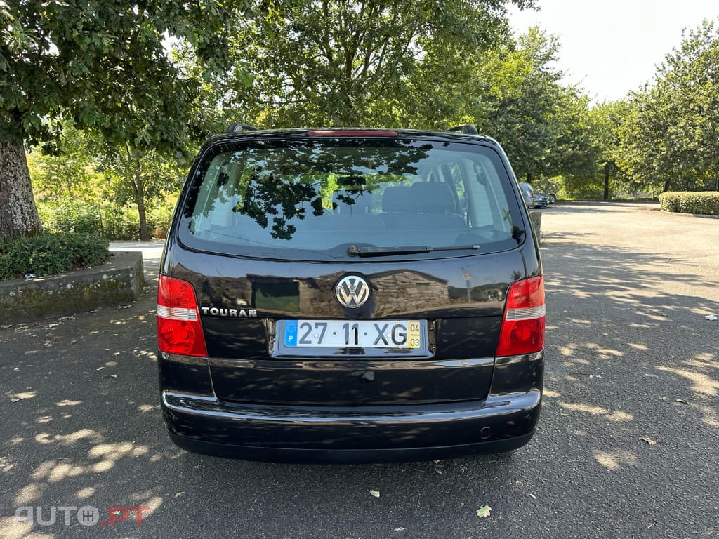 Volkswagen Touran 1.9 TDi Highline EC 7L