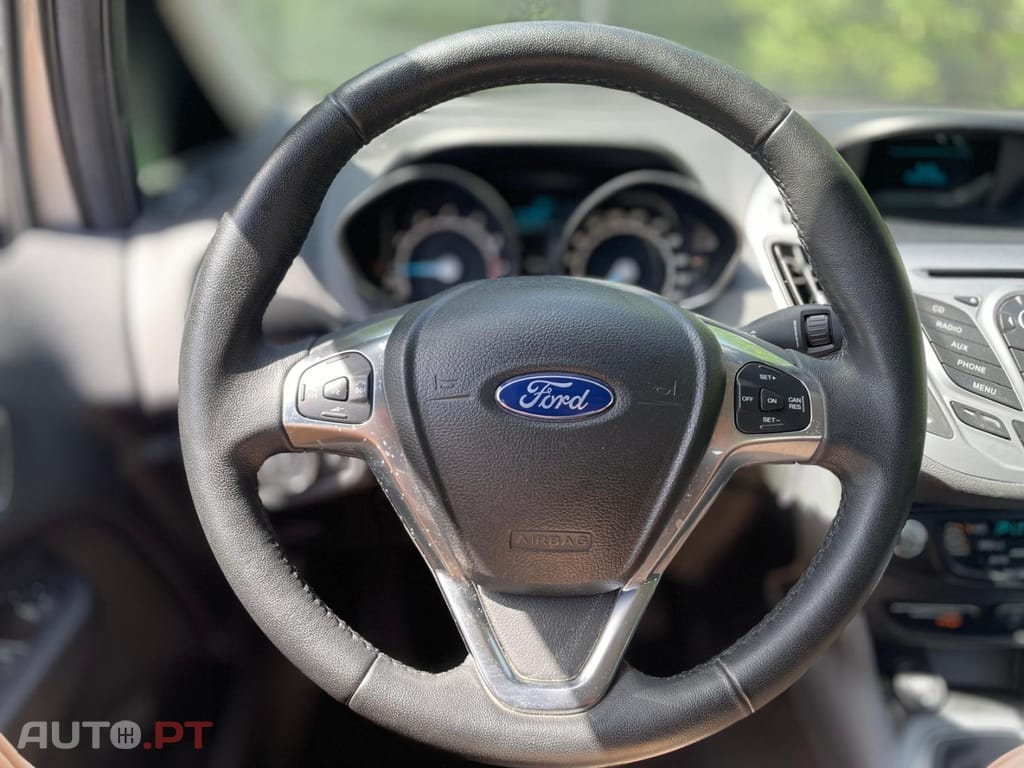 Ford B-Max 1.0 EcoBoost Titanium