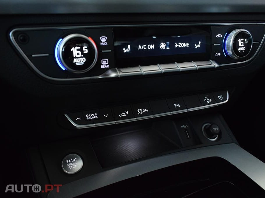 Audi Q5 50 TFSIe quattro Advance S tronic