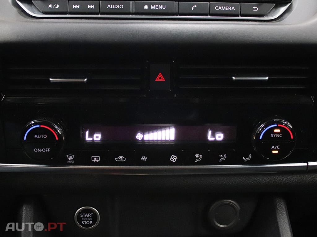 Nissan Qashqai Qashqai 1.3 DIG-T Acenta Xtronic