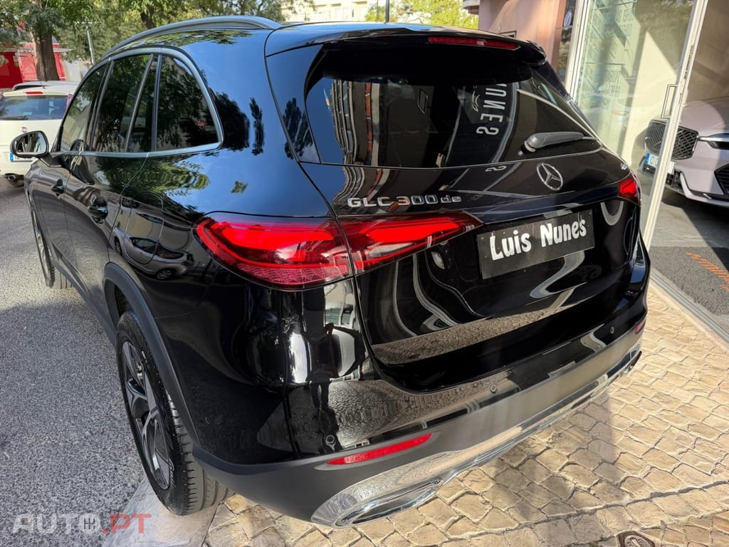 Mercedes-Benz GLC 300 GLC 300 DE 4 MATIC
