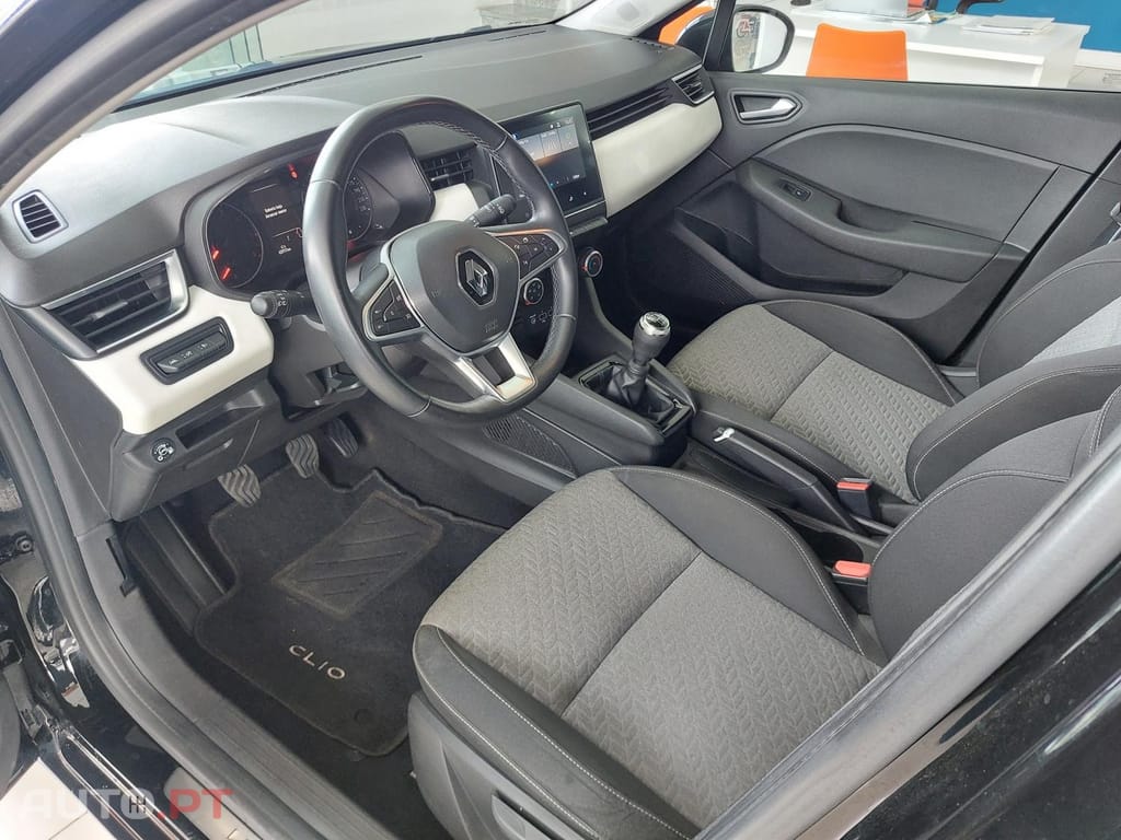 Renault Clio 1.0 TCe Limited Bi-Fuel