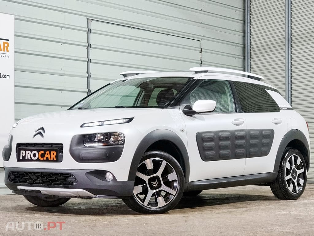Citroen C4 Cactus 1.2 PureTech Shine EAT6