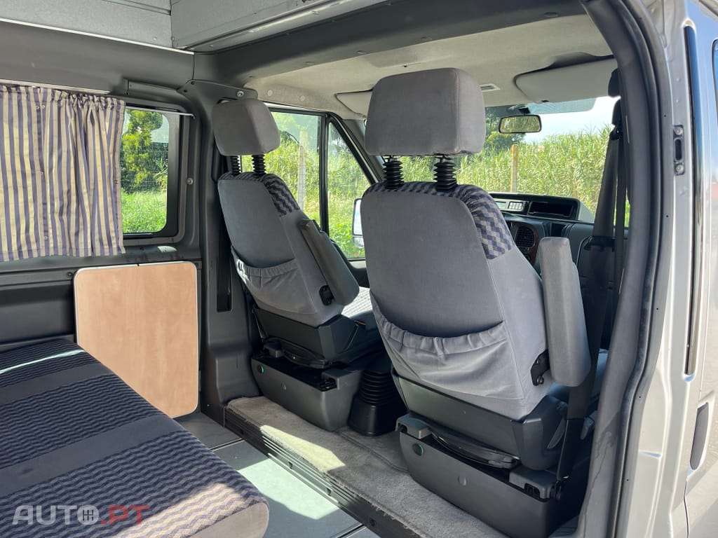Ford Transit Outro