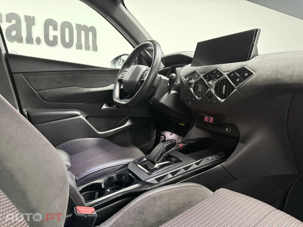 DS DS3 Crossback E-TENSE PERFORMANCE LINE +