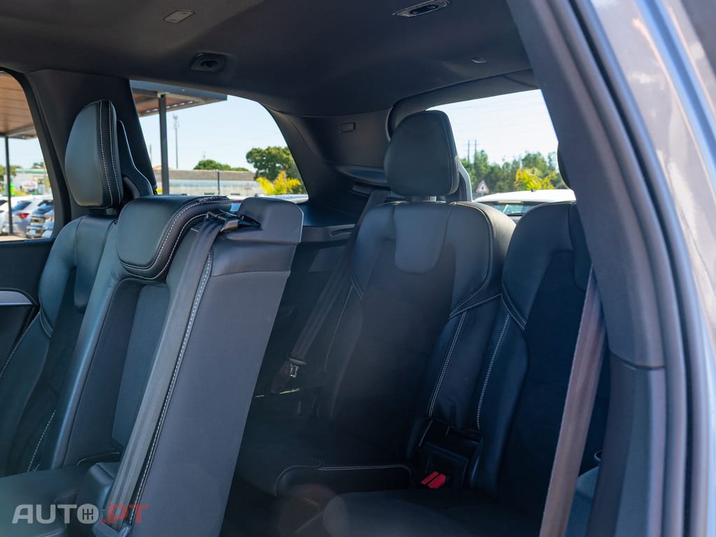 Volvo XC90 2.0 T8 PHEV R-Design AWD